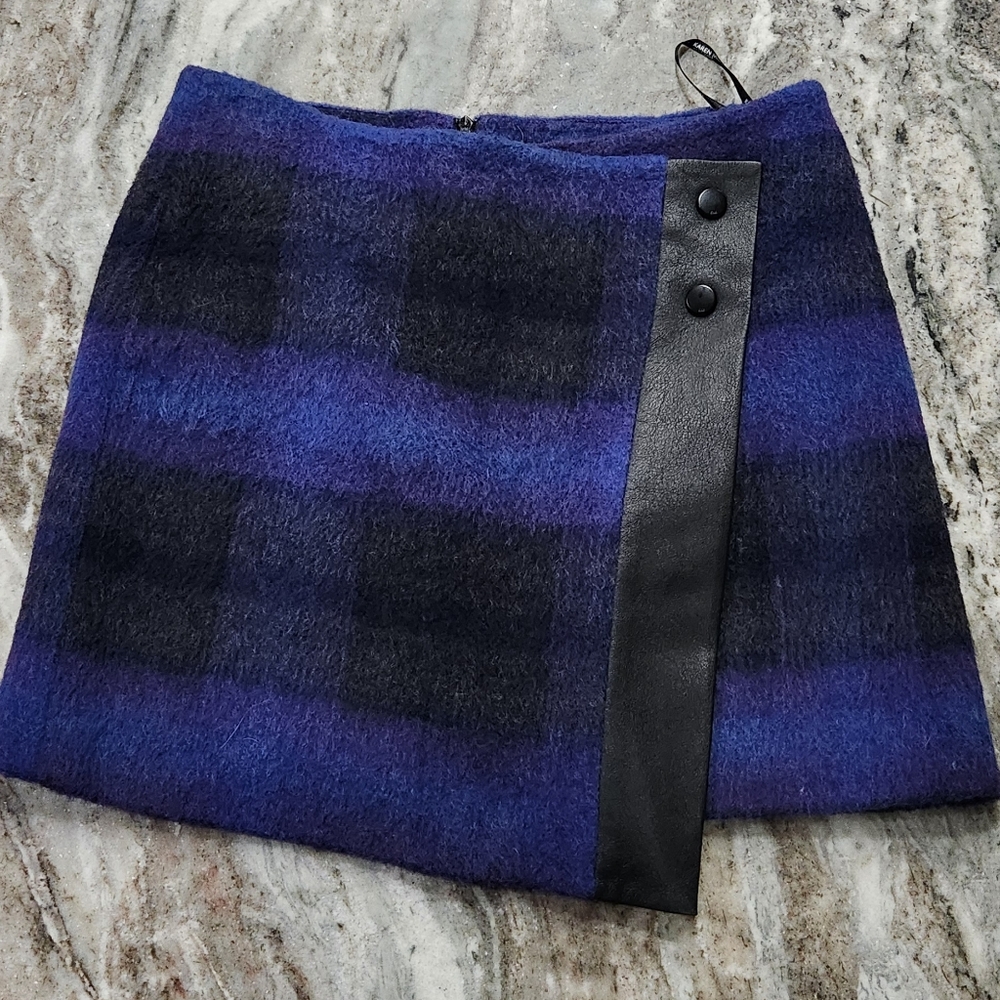 Karen Millen blue plaid skirt